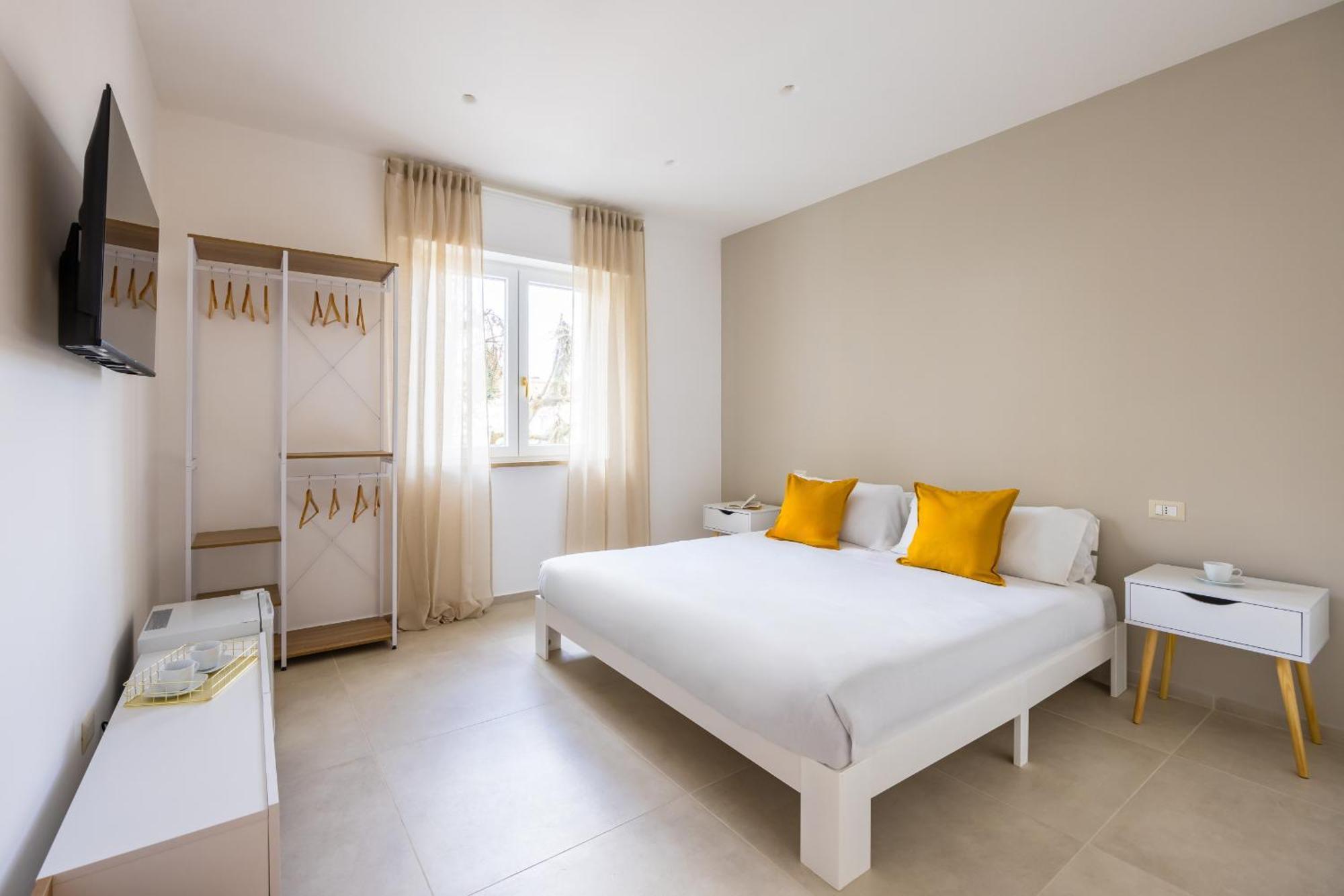 Montesanto View Rooms By Wonderful Italy เนเปิลส์ ภายนอก รูปภาพ