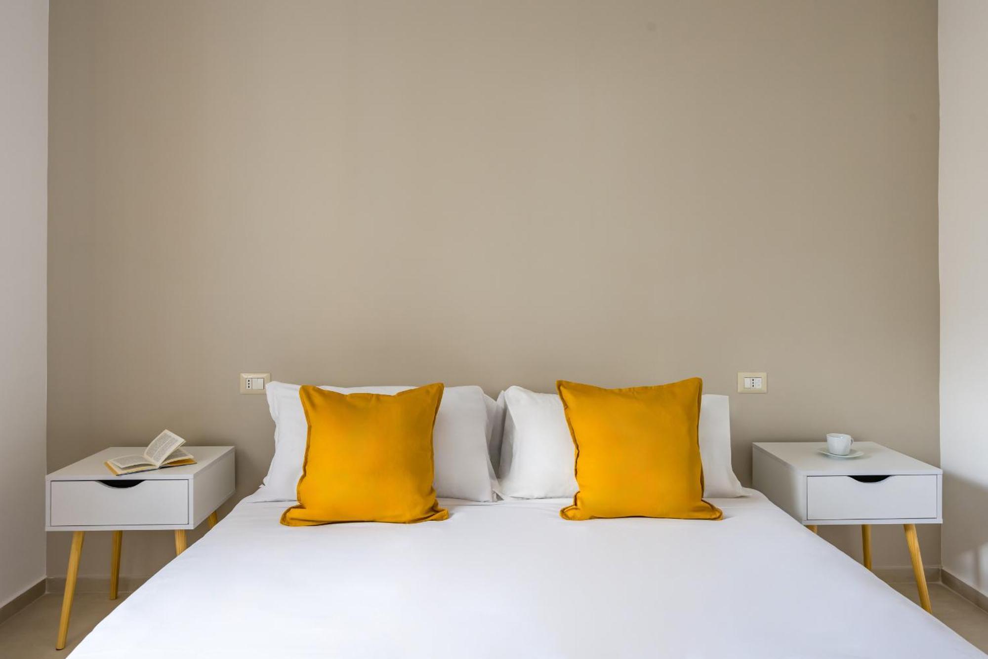 Montesanto View Rooms By Wonderful Italy เนเปิลส์ ภายนอก รูปภาพ