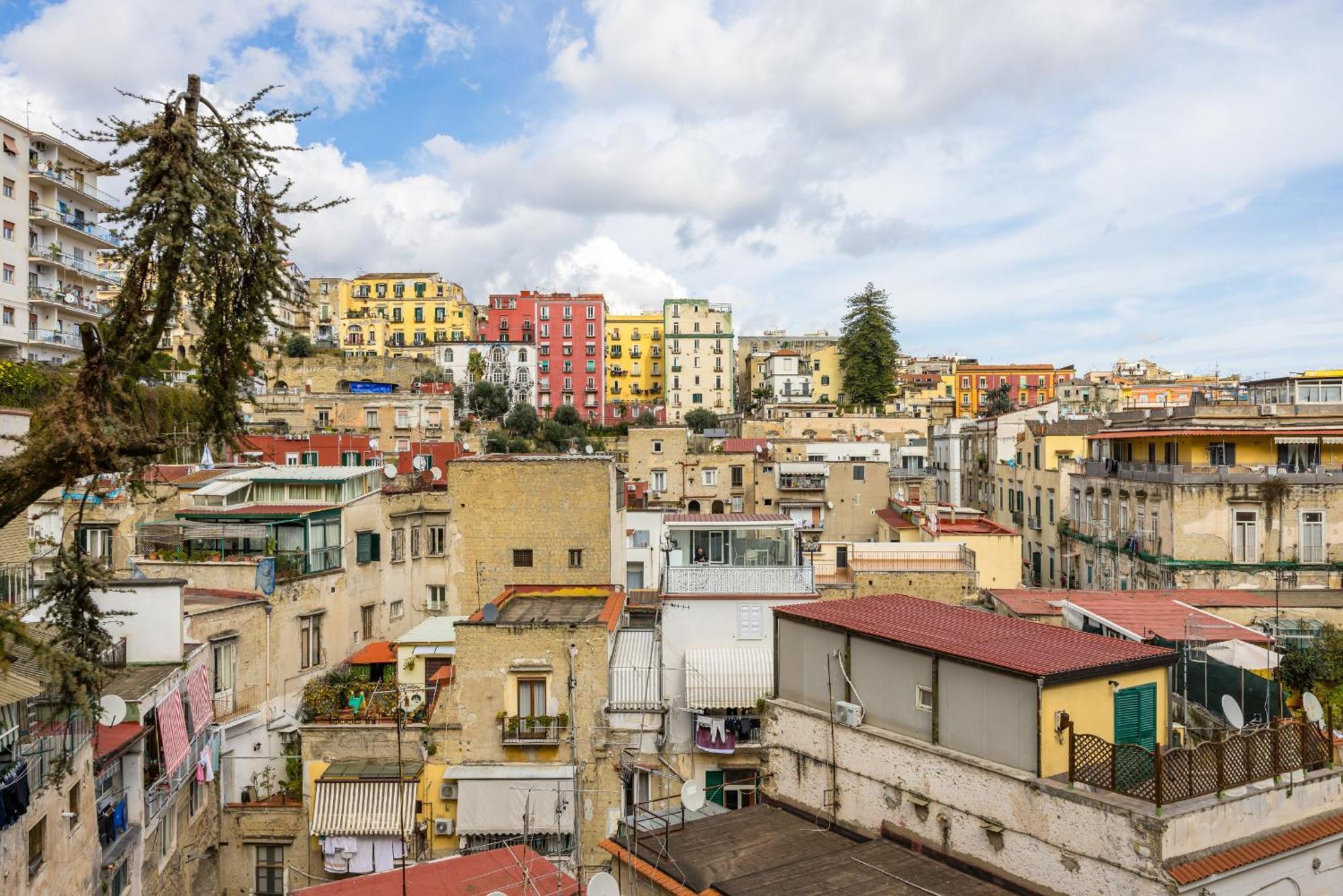 Montesanto View Rooms By Wonderful Italy เนเปิลส์ ภายนอก รูปภาพ