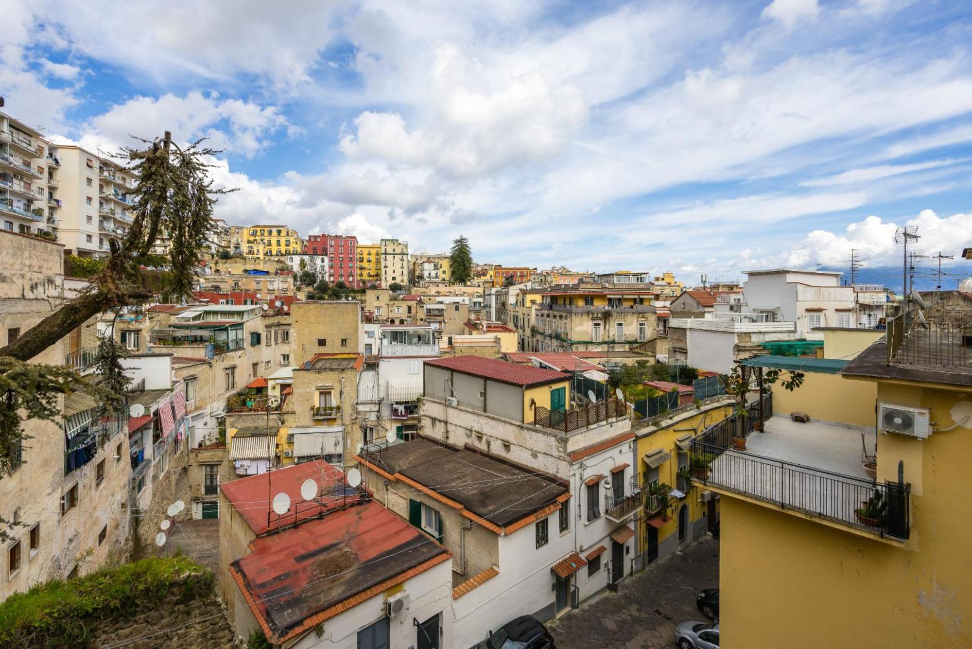Montesanto View Rooms By Wonderful Italy เนเปิลส์ ภายนอก รูปภาพ